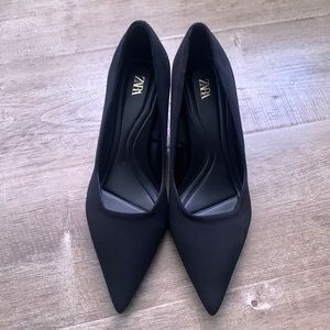 Zara Black Pumps Heels